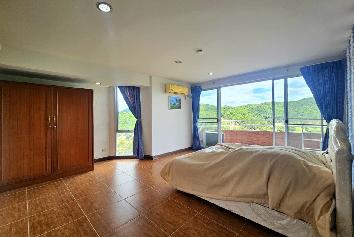 Optimized property photo of the 3-bedroom condo at Milford Paradise, Khao Tao, Hua Hin