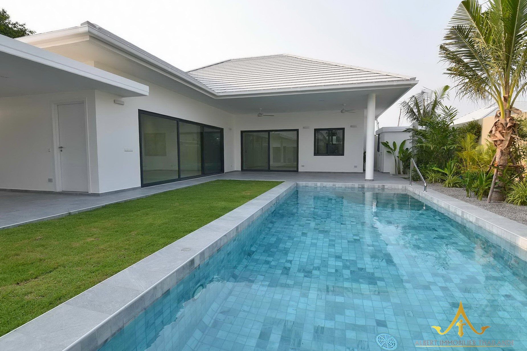 Fillmore Residences 2-bedroom villa in Hua Hin – photo 3