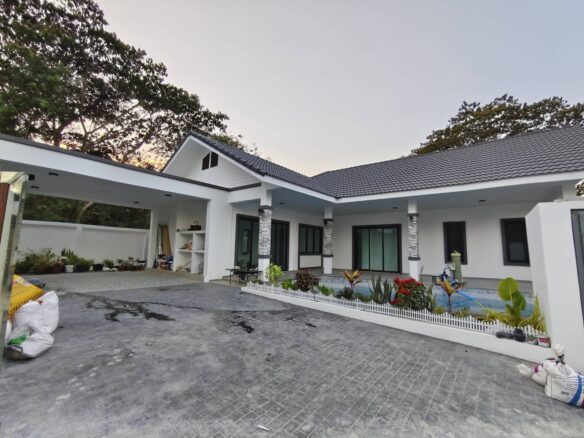 Mayween 2 brand-new countryside private pool villa near Hua Hin