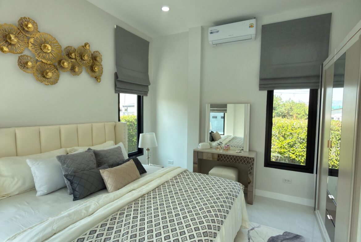 Tarina modern private pool villa in Hua Hin Soi 70