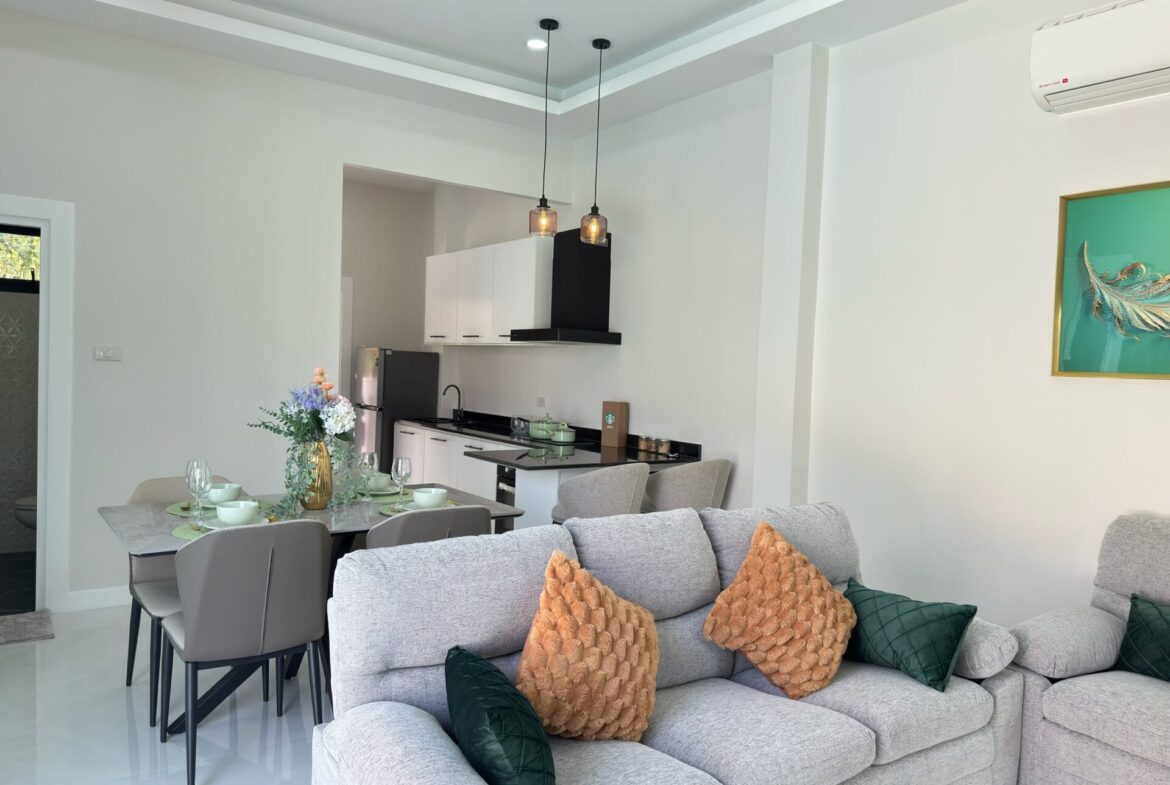 Tarina modern private pool villa in Hua Hin Soi 70